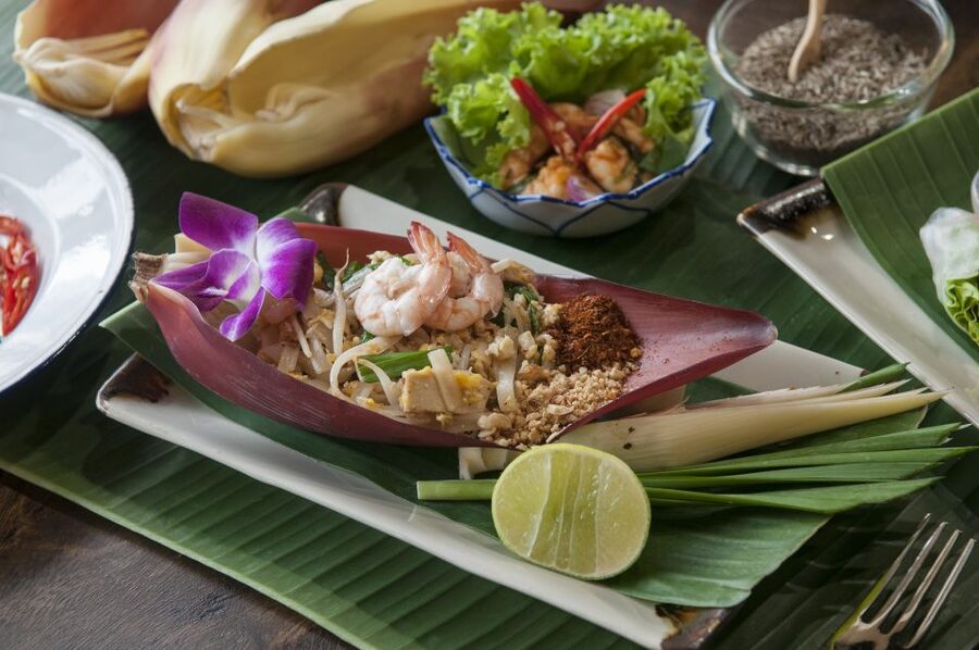 Sukhumvit: Hands-on Thai Cooking Class & Market Tour in BKK - Market Meet-Up at BTS Asoke and MRT Sukhumvit Exit 3