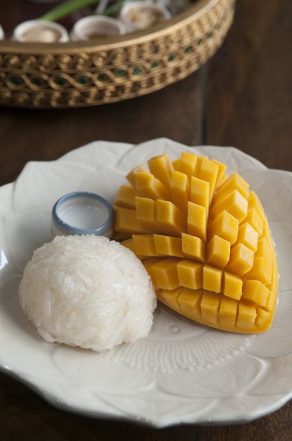 Sukhumvit: Hands-on Thai Cooking Class & Market Tour in BKK - Morning Market vs Afternoon and Evening Mango Carving