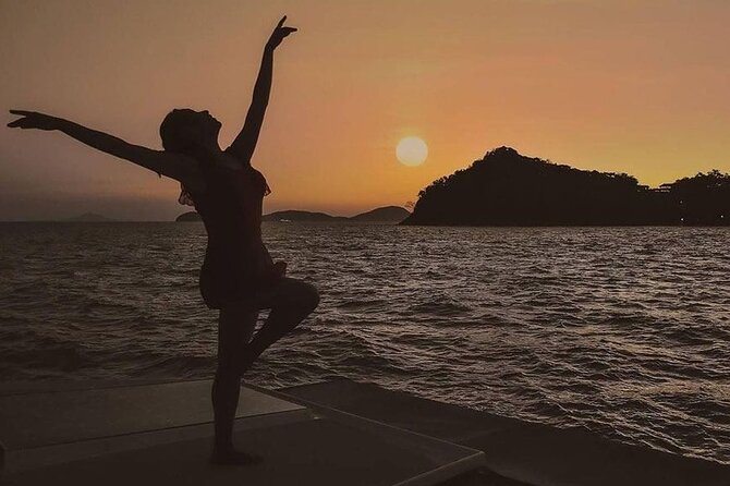 Sunset Cruise to Koh Hey in Phuket by Sailing Catamaran - Food and Drinks on Board: What Is Included, and What to Watch