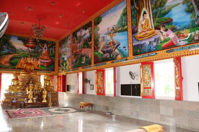 Takuapa Cultural History Half-Day Tour From Khao Lak - Stop 3: The Tuangrat Taosor Cake shop stop