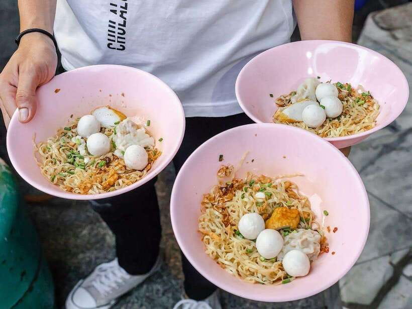 Taste of Bangkok: A 3-Hour Chinatown Food Feast - Key Things You’ll Notice on This Chinatown Feast