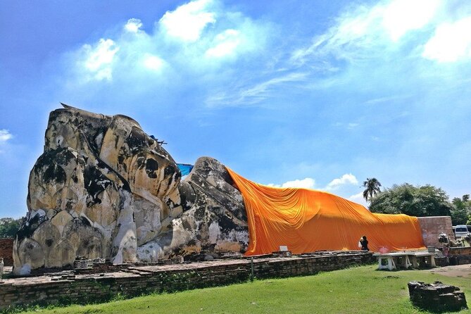 Temples of Ayutthaya Day Tour from Bangkok - Getting There: The 7 a.m. Pickup and Long-Day Reality