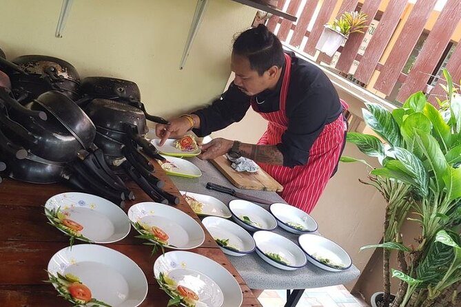 Thai Cooking Class with Local Market Tour in Koh Samui - Eating What You Made: Lunch With Real Payoff
