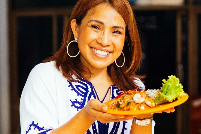 The 10 Tastings of Bangkok: Private Street Food Tour - Why this Bangkok street-food tour feels efficient