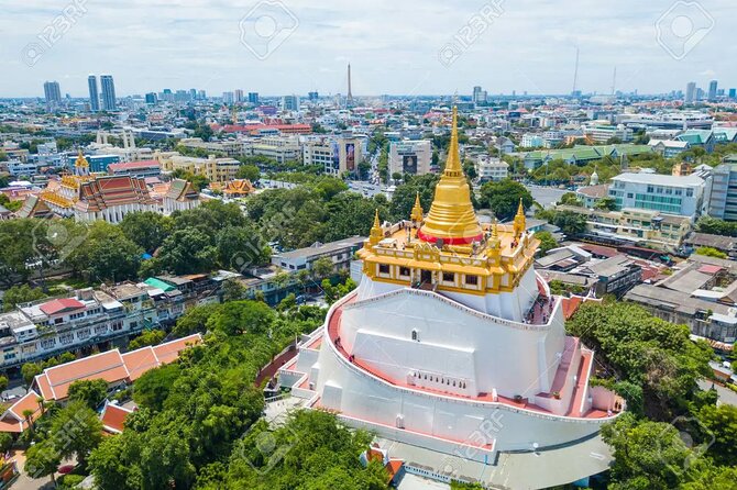 The Best Bangkok Temples - Wat Traimit in Chinatown: the Golden Buddha impact