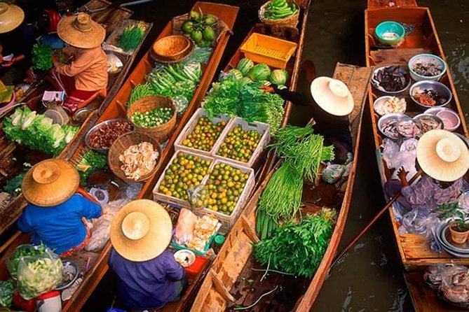 The Best of Bangkok Program Discovery: Half or Full Day Tour - Grand Palace plus Emerald Buddha: the big-ticket moment, with a real caveat