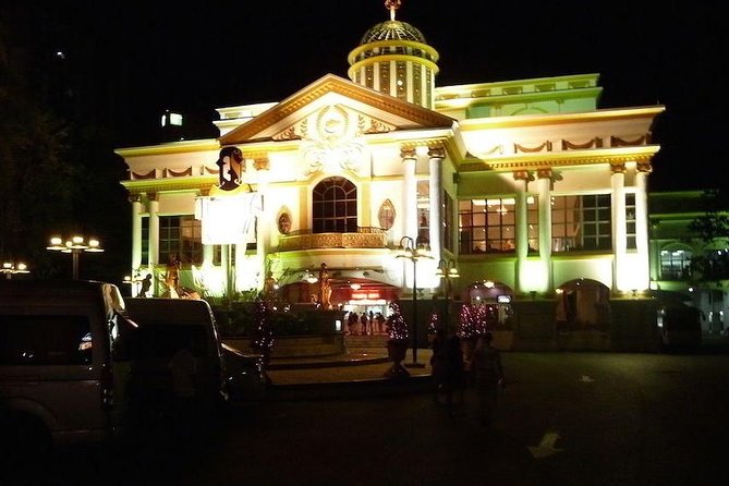 Tiffany’s Cabaret Show – Glamour and Spectacle - Tiffany’s Cabaret Show in Pattaya, what you actually pay for