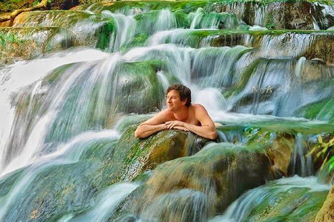 Tiger Cave Temple, Emerald Pool & Hot Springs Tour from Krabi - Guides, small group size, and why names like Tan and Por matter