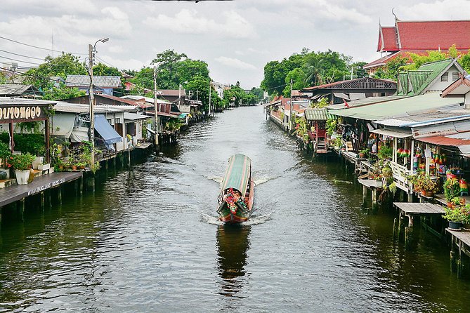 Timeless Thonburi Canal and Food Tour - Long-Tail Boat Time, Plus Temple and Artist House Break