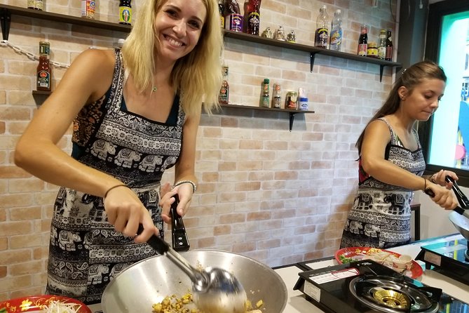Tingly Thai Cooking Class with Morning Market Tour - Lunch That Actually Feels Like a Meal