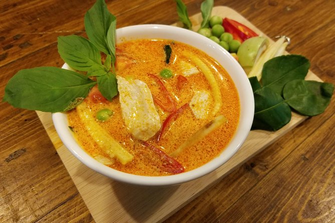 Tingly Thai Cooking School Evening Class - First Stop: The 6:00 pm Evening Plan in Bangkok
