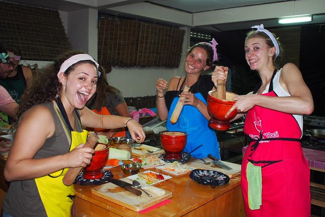 Tomyumthai Cooking Class in Chiang Mai - Chiang Mai Thai cooking that starts with choosing real ingredients