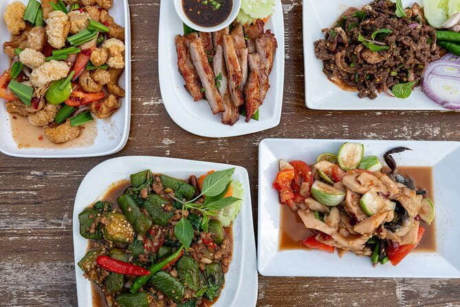 Tour of the Wildlife Rescue Center - Stop 2: Stripes Restaurant and the Thailand Tiger Rescue Centre