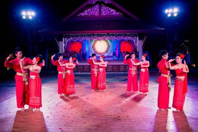 Traditional Khantoke Dinner and Show from Chiang Mai - The performances: Thai dance highlights plus a hilltribe finale