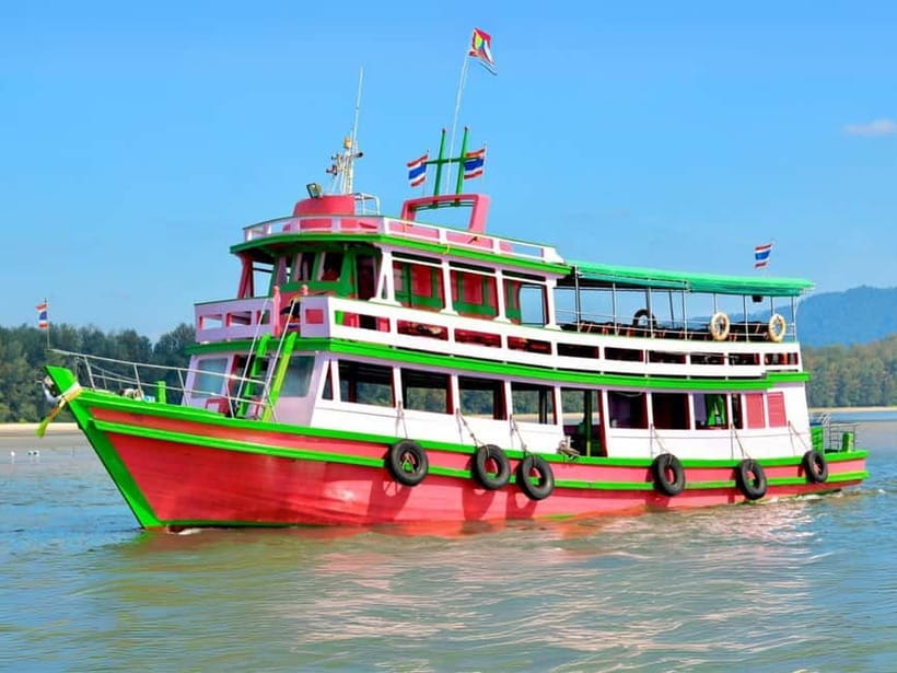 Trang: Full-Day Big Boat Adventure to Kradan & Chueak island - Emerald Cave and the Hidden Emerald Lake at Ko Mook