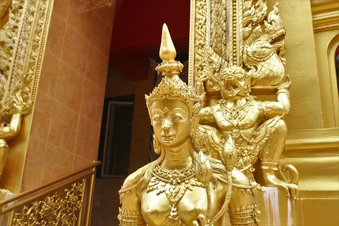 Tsunami Museum + Temple + Old Town + Street Food Market - Guides and comfort: the human part that makes it worth it