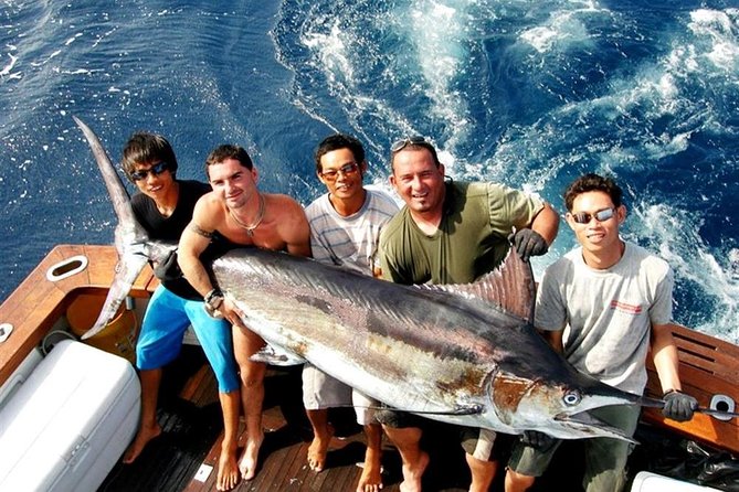 Ultimate Full-Day Big Game Fishing & Trolling Tour - Boat Rules and Crew Flow: What to Expect Onboard