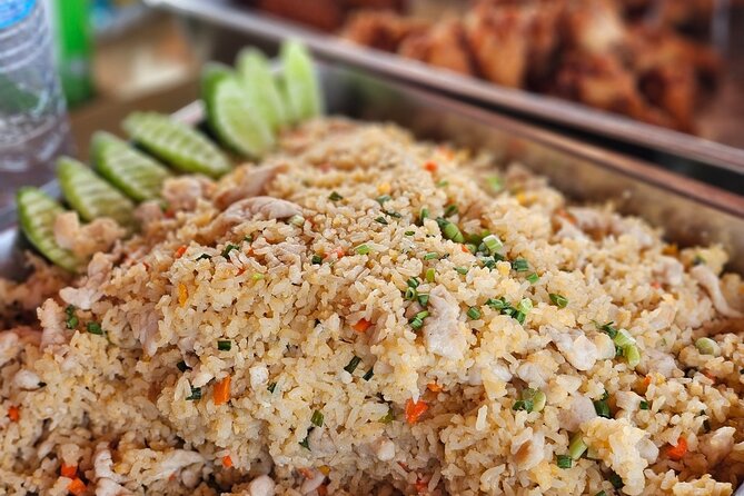 Unique and Scenic Slow Boat Tour from Bangkok to Ayutthaya - Food and drinks that actually fit a calm river day