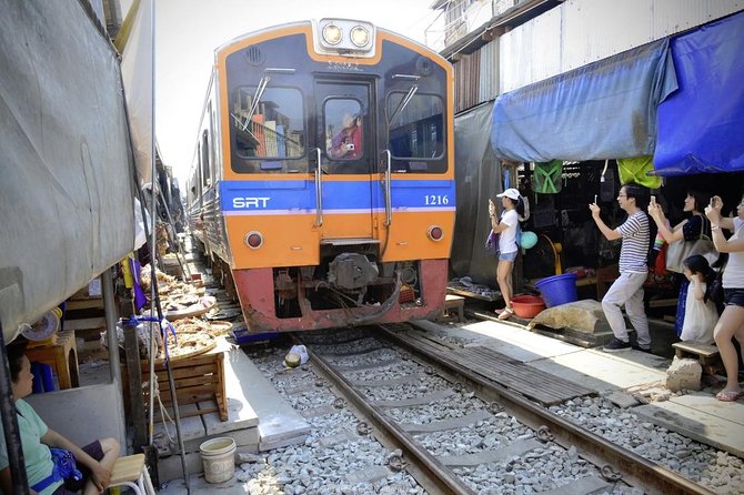 Unique Bangkok Markets: Train Market & Floating Market Adventure - A Short Bangkok Sightseeing Stop, and What It Is