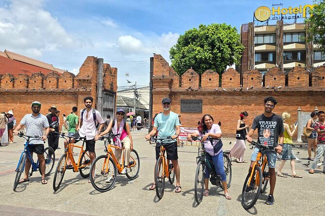 Unique Tour Unknown Chiang Mai - The group size: why max 8 people matters