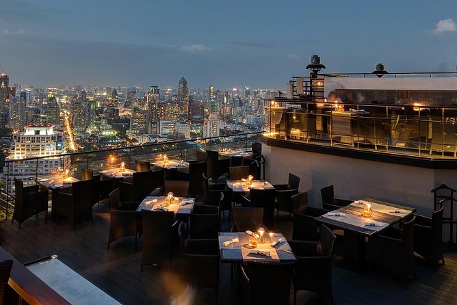 Vertigo Rooftop Dining: A Culinary Journey at Banyan Tree - Service, Dress Code, and the Comfort Reality