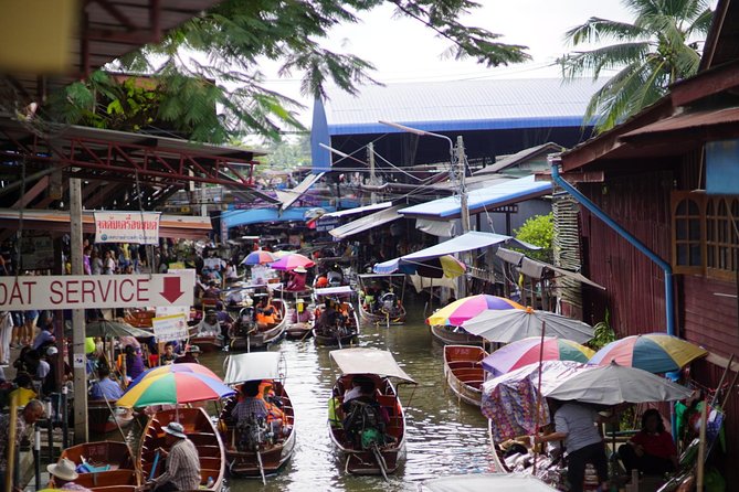 VIP Private Tour Damnoen Saduak+ Amphawa + Mae Klong Railway - Afternoon Thai tea and the Tree-in-the-Midst Temple moment