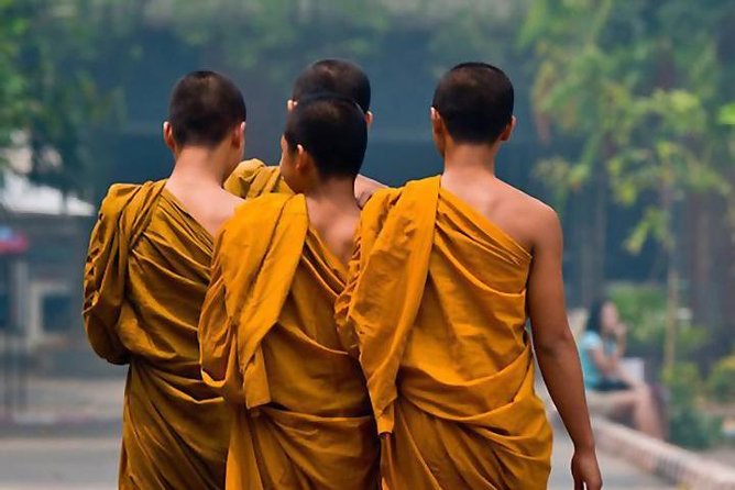 Visit temples in and around Bangkok with a former monk of 10 years - Key Things You’ll Notice Right Away