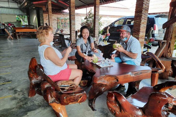 Wheelchair & Luxury Tour to Floating & Railway Markets - Chinese shrine + coconut culture: why it fits this market day