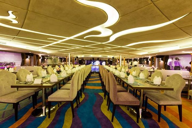 Wonderful Pearl Dinner Cruise - River-of-Kings views that make the price feel worth it