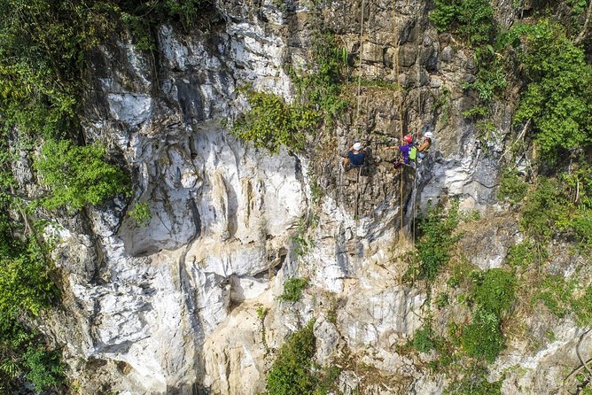 Zone A + B PACKAGE Zipline Adventure Experience - Safety, guides, and the small-group advantage